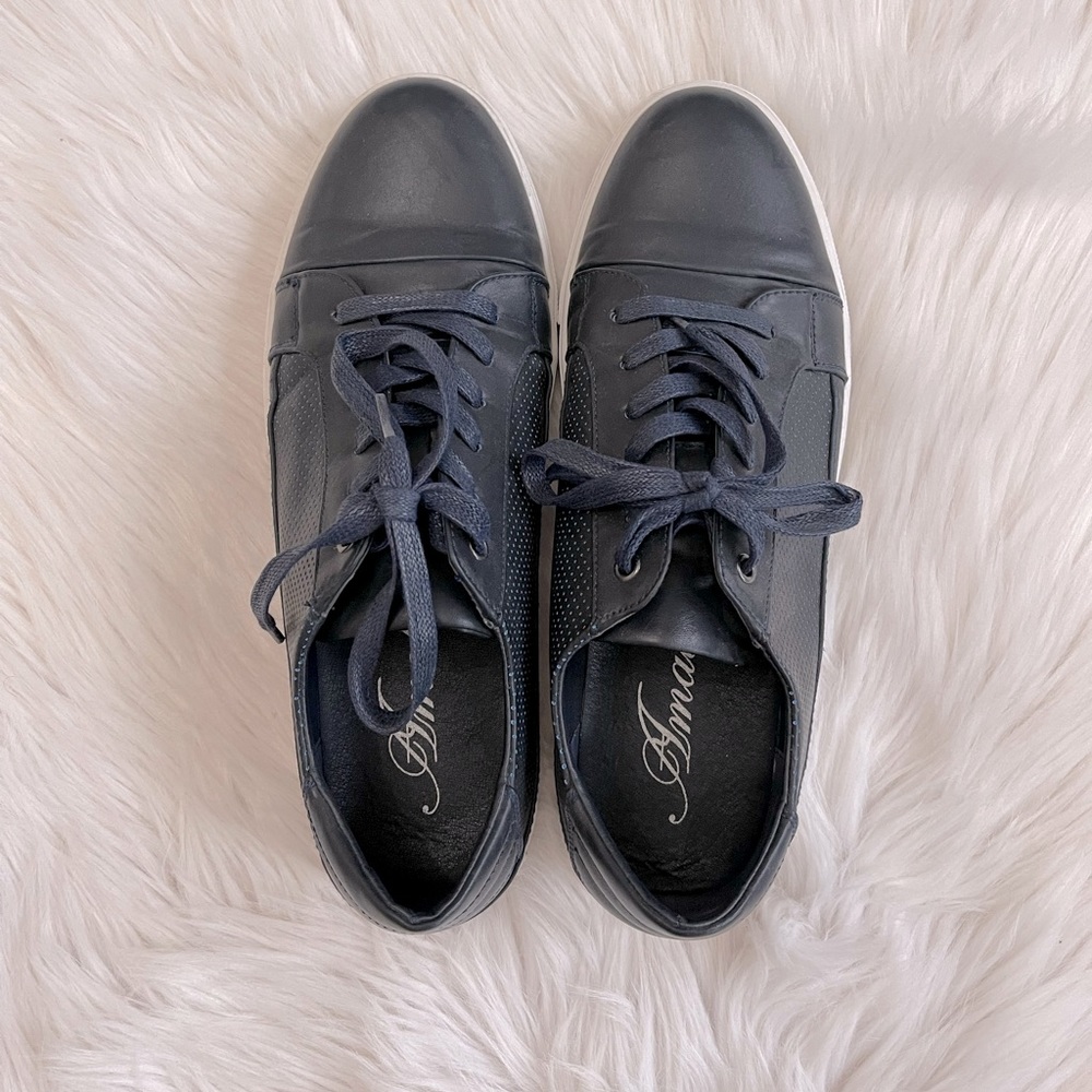 Amali Navy Casual Leather Sneaker Men’s 10